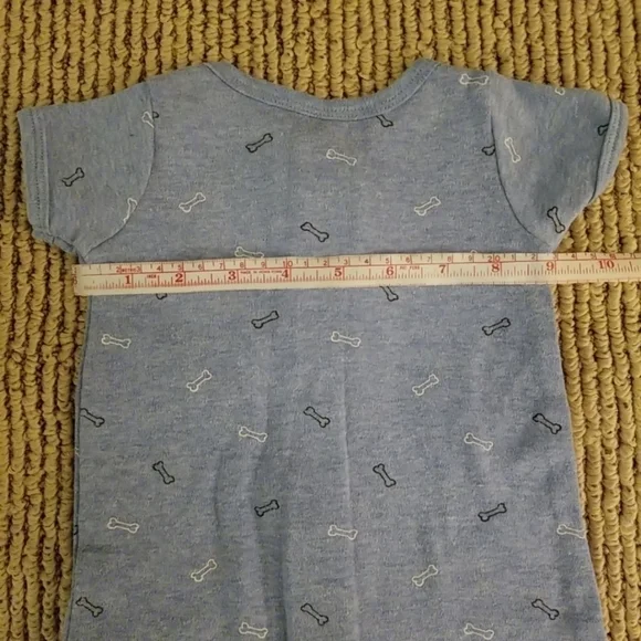 2/$6 Kidgets onesie - Picture 3 of 5